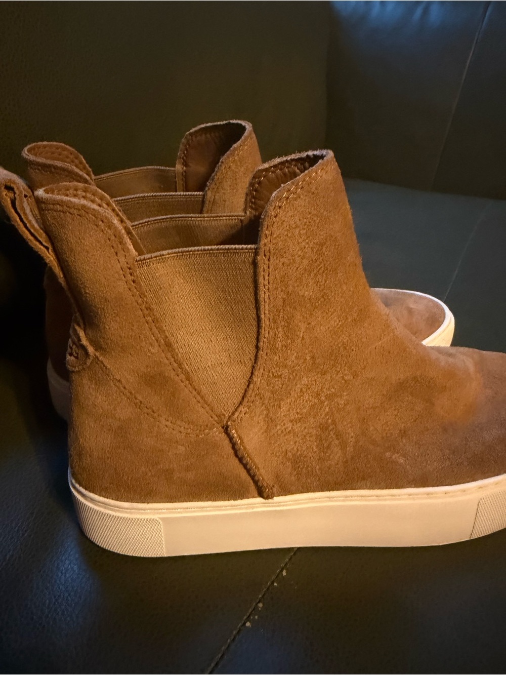 UGG Tan Suede Chelsea-Style Slip-On Boot, New, Size 9